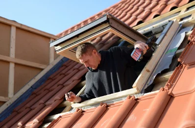 Pose de fenêtres de toit Velux à Mazerier